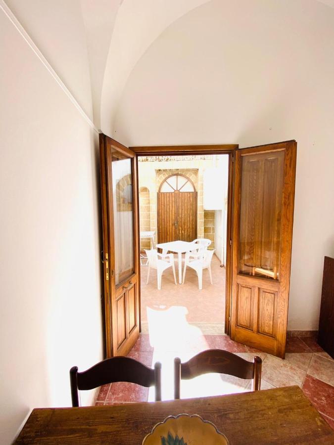 Corte Maggiore Apartment Кастриняно дел Капо Екстериор снимка